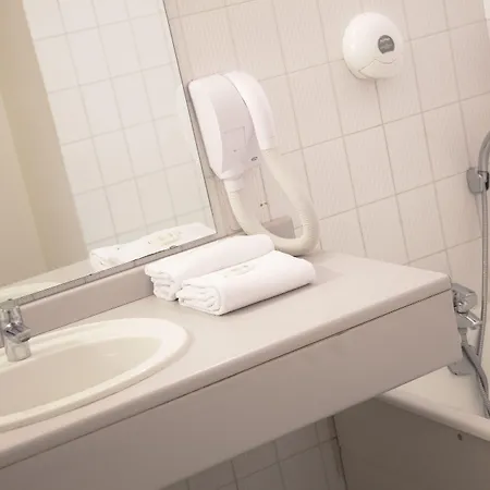 纳申娜尔酒店 酒店