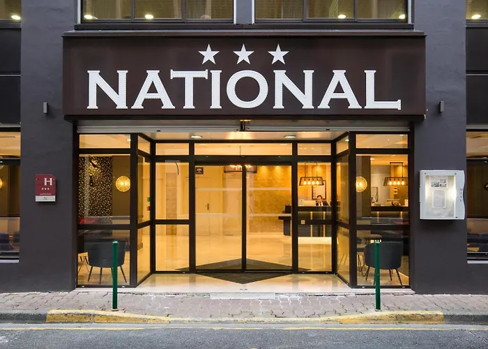 Hotel National