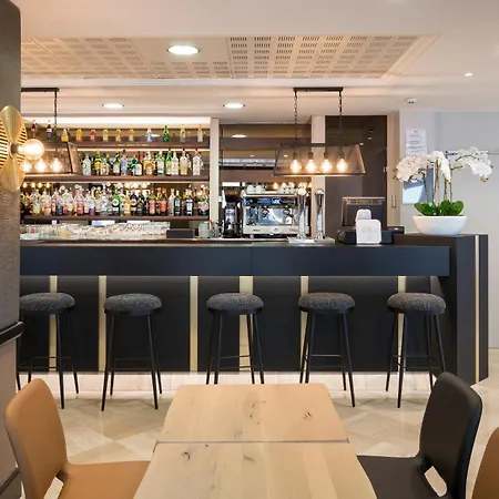 National Otel Lourdes