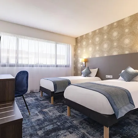 Otel National Lourdes